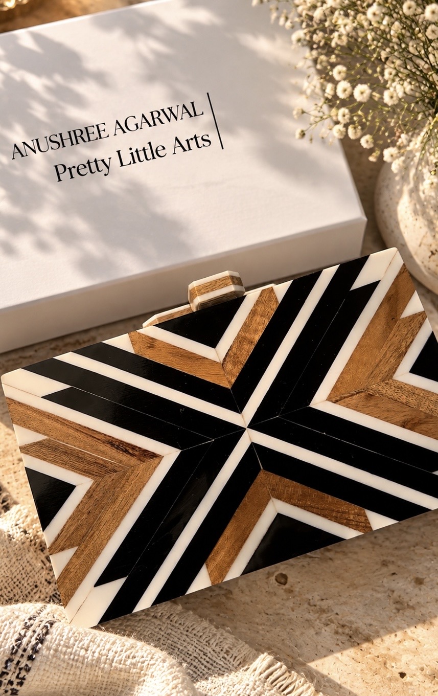 Benito boho clutch